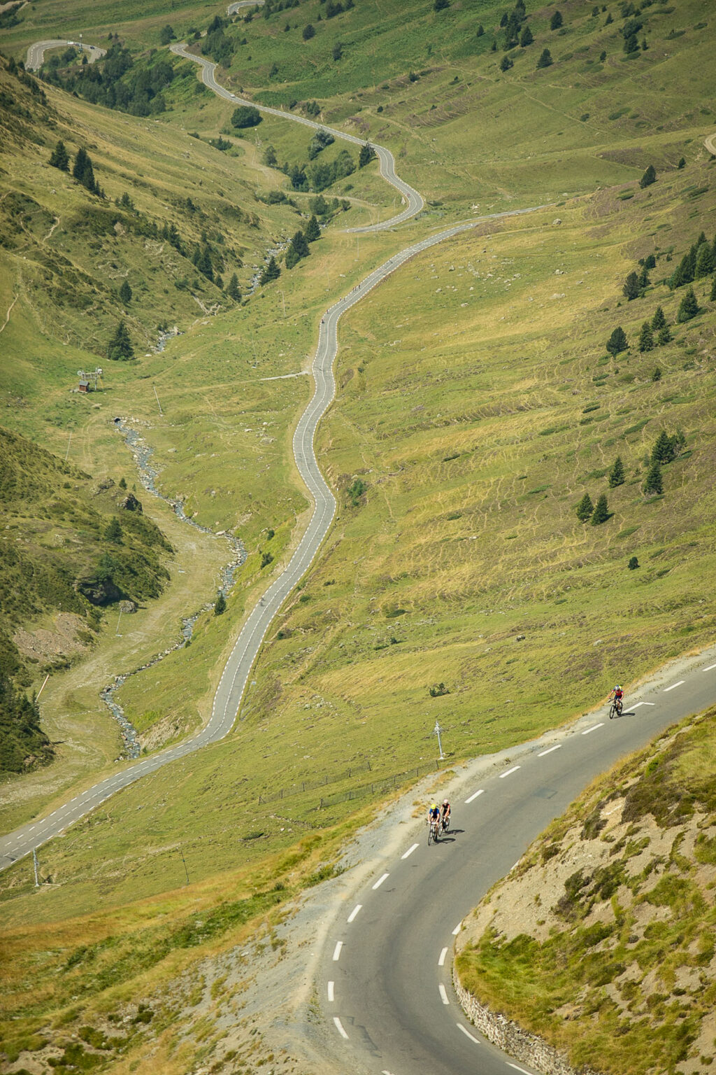 Les grands cols des Pyrénées