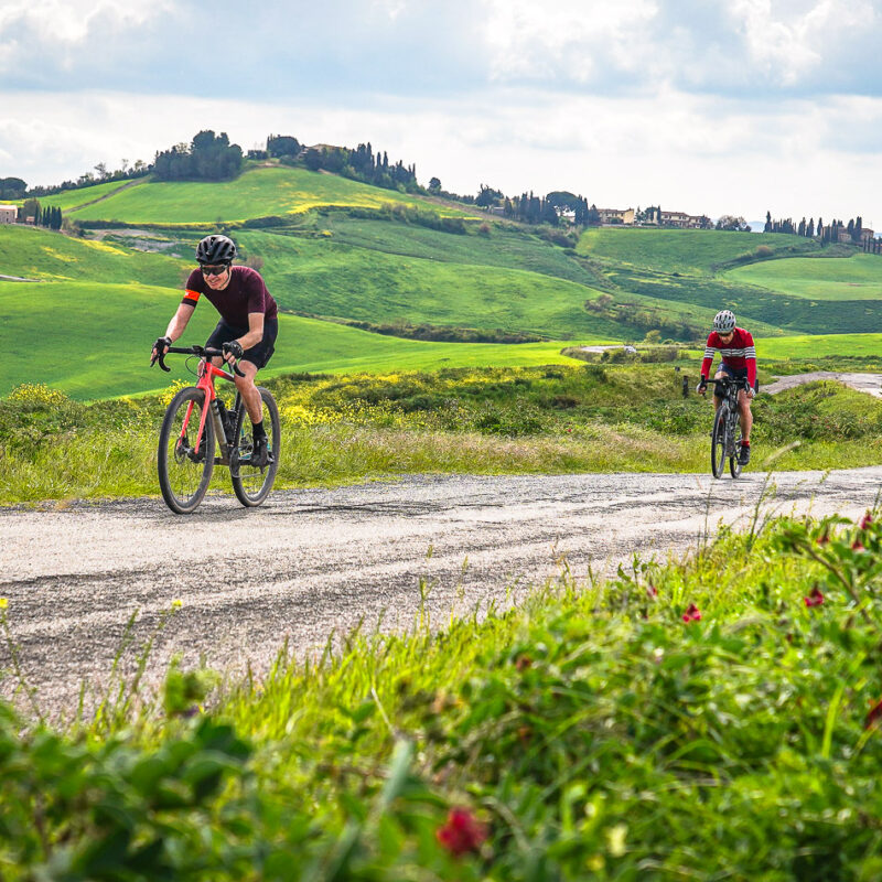 vélo gravel en Toscane