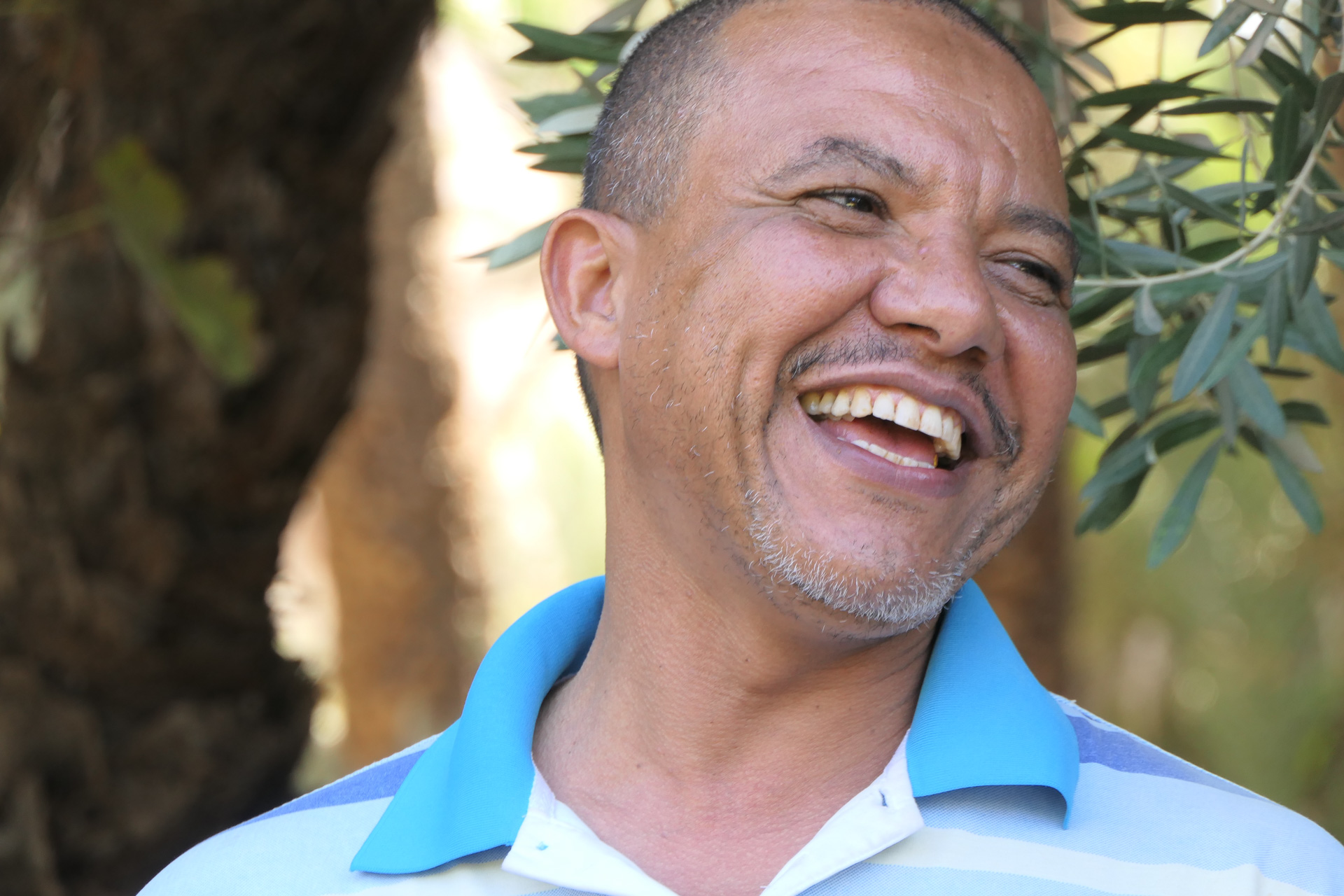portrait d'un homme joyeux au Maroc